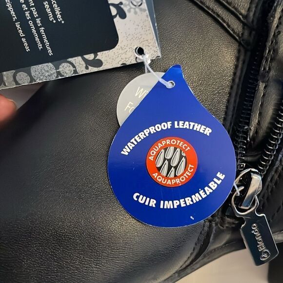 BLONDO CANADA WATERPROOF LEATHER BOOTS.   NEW.  STYLE IS TRUDY - Picture 6 of 15